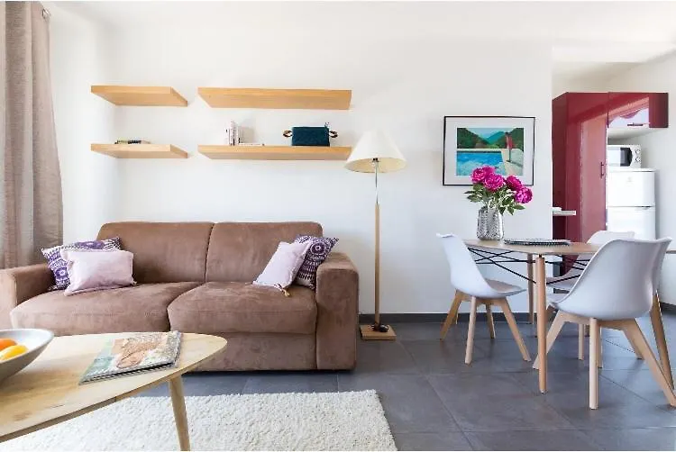 Penthouse Antibes City Centre/Beach Apartment