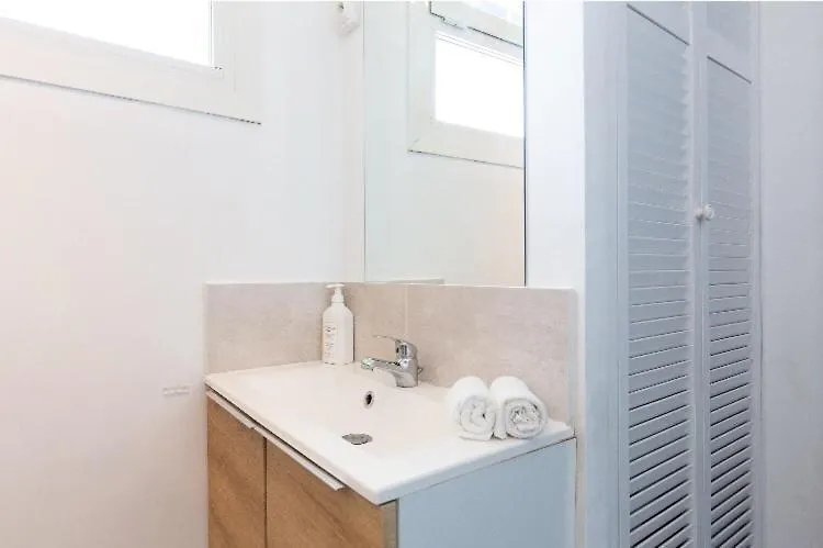 Penthouse Antibes City Centre/Beach Apartment