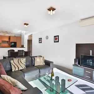 Charming Two-bedroom With Balcony And Garage By The Marina Antibes